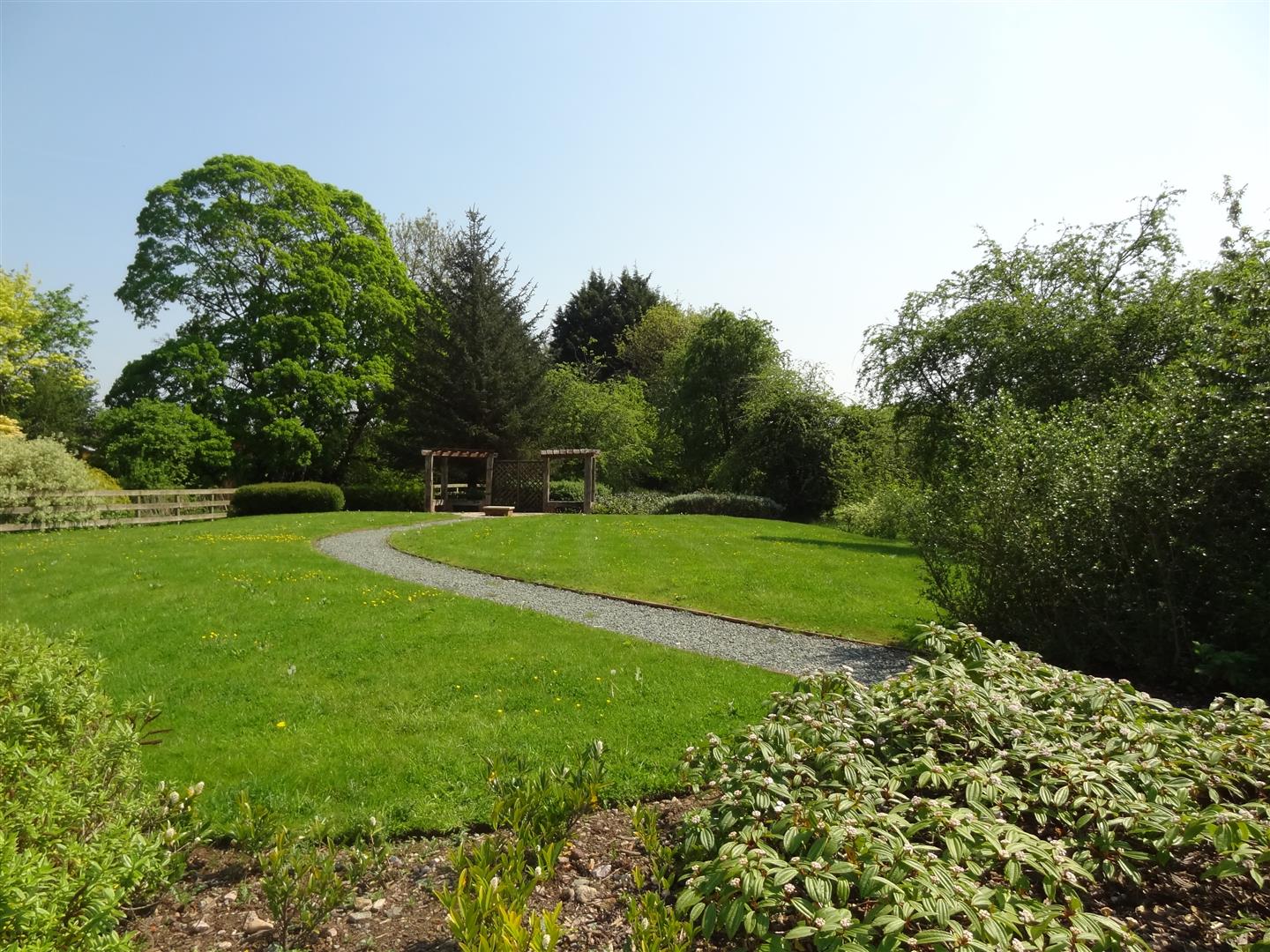 6 Wem Mill, Wem, SY4 5GB Let Agreed